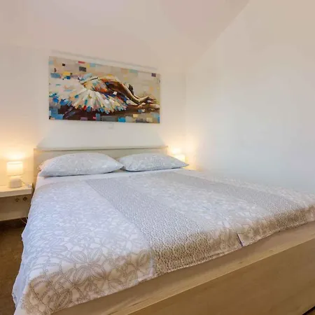 Appartamento In 34970 Crikvenica
