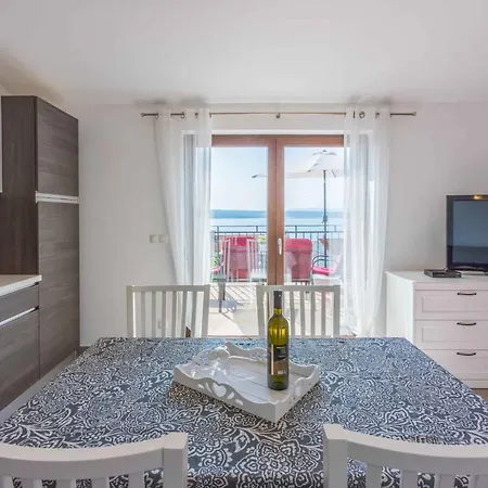 Appartement In 34970 Crikvenica