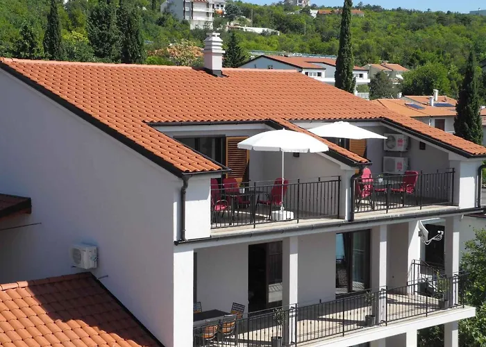 Apartament In 34970